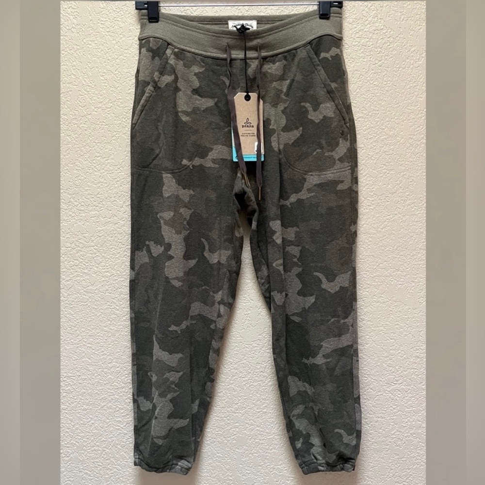 Prana "Cozy-Up" Ankle Sage Camo Colored Adjustable Joggers Womens Size Small